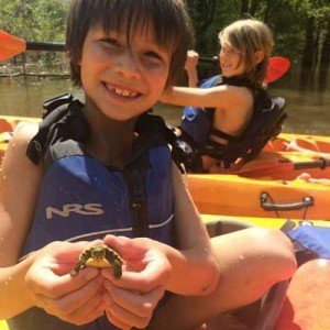 kidwithturtle-300×300 kidwithturtle-300×300